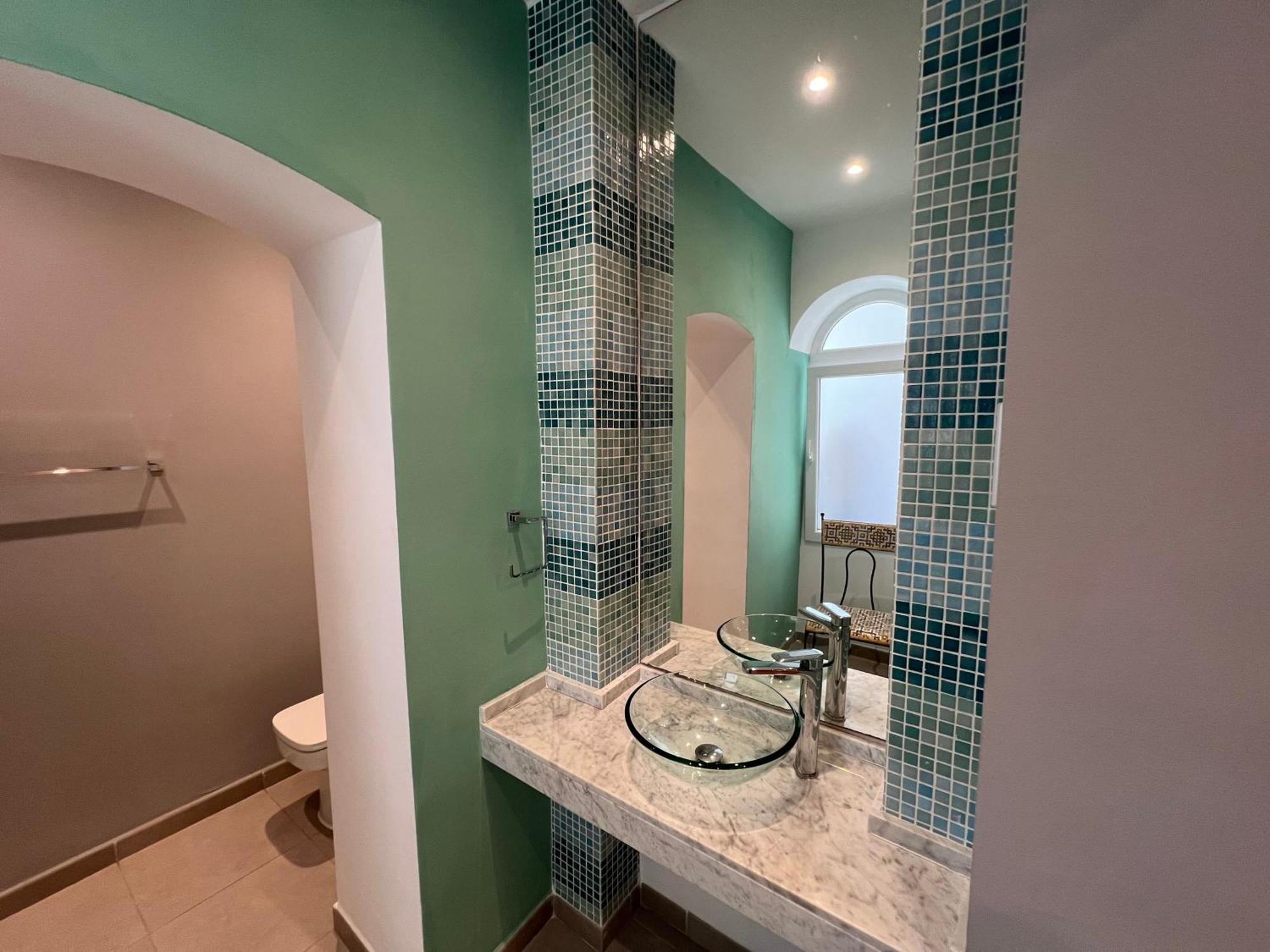 Apartamento Luxe 2Br Family Oasis In Gibraltar Exterior foto