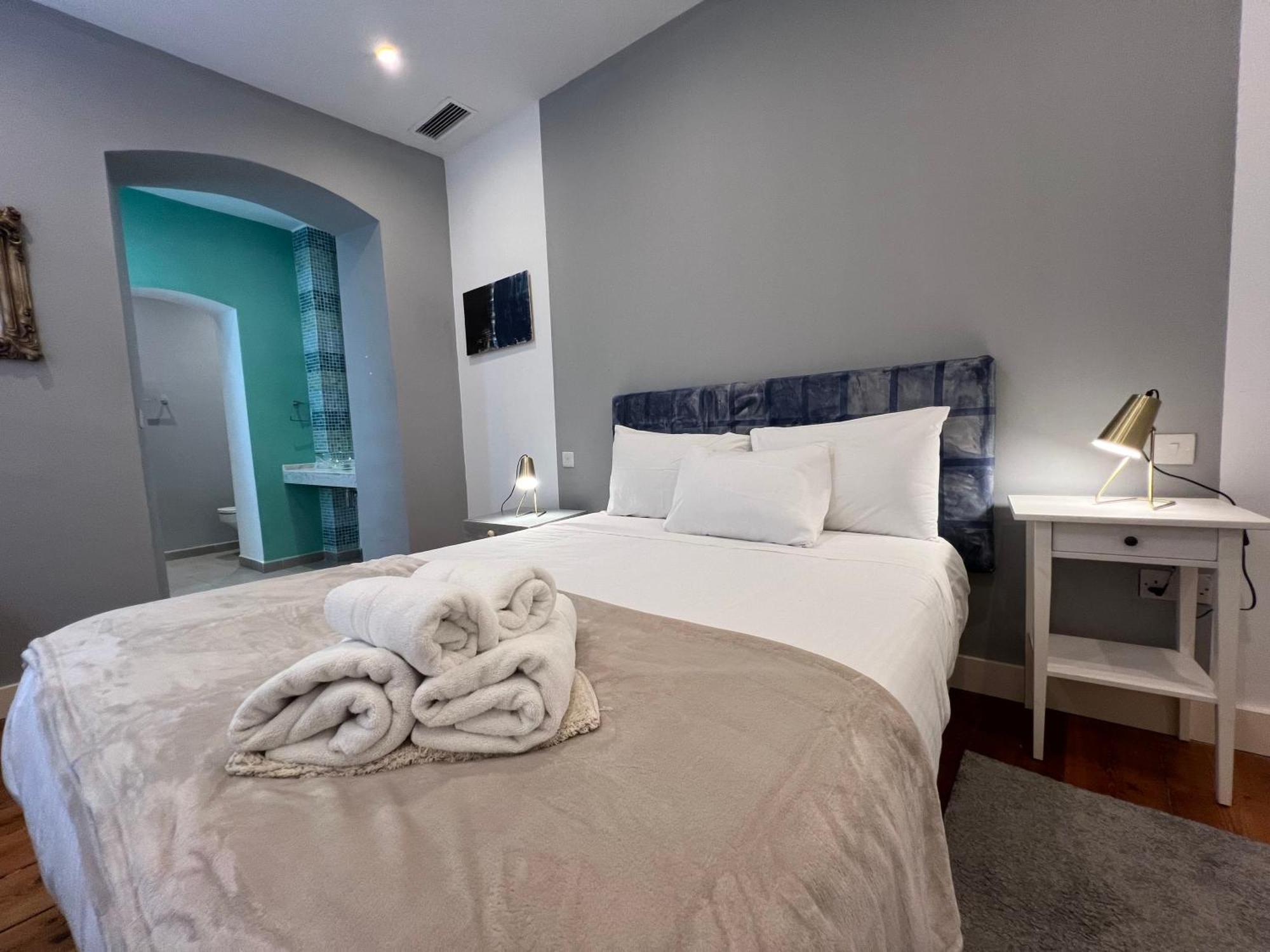 Apartamento Luxe 2Br Family Oasis In Gibraltar Exterior foto