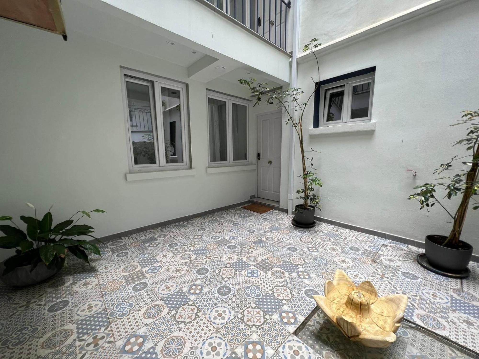 Apartamento Luxe 2Br Family Oasis In Gibraltar Exterior foto